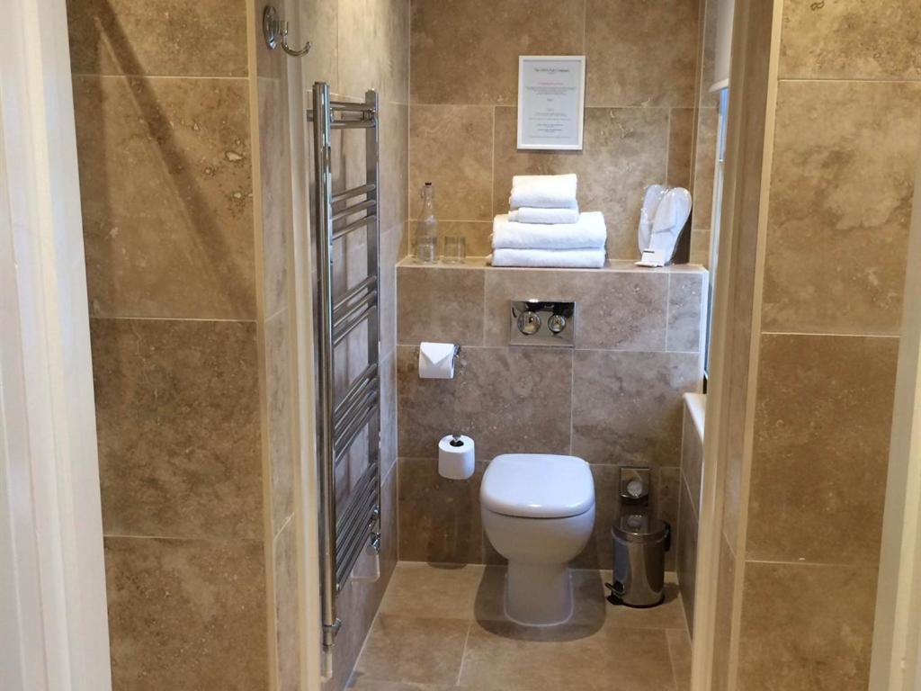 The George 3*